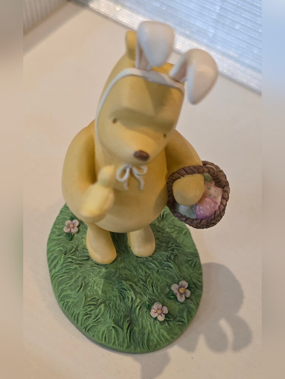 Vintage Classic Winnie The Pooh Spring Figurine